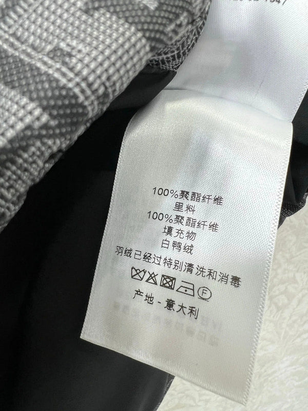 DIOR 25S SLEEVELESS PUFFER JACKET STYLE 312