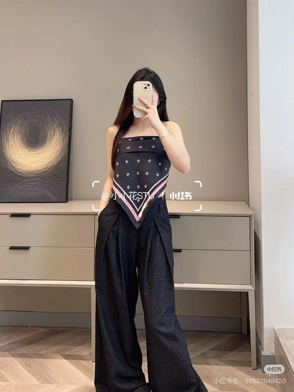 CHANEL 25S SCARF 90 IN SILK 730537