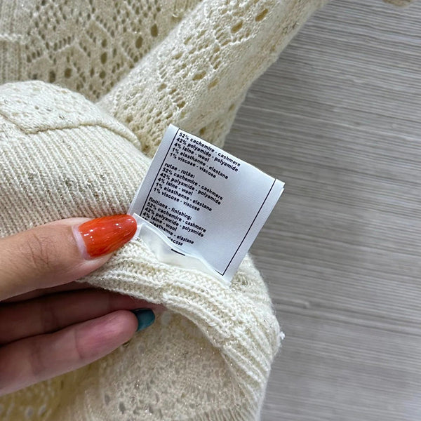 CHANEL SLEEVELESS TOP STYLE 72
