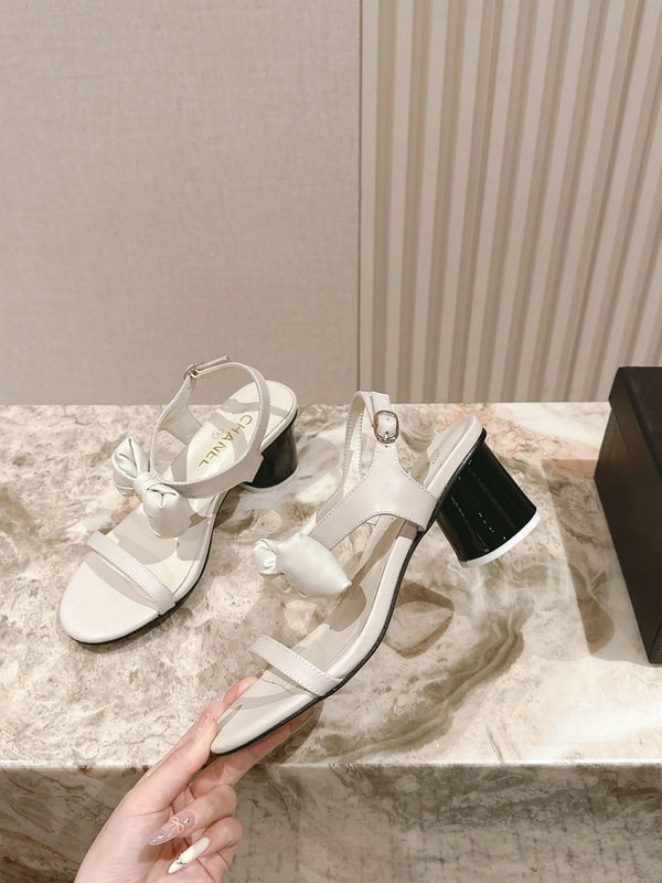 Sandales à nœud CC 26s 55 Cuir de vachette blanc 658465