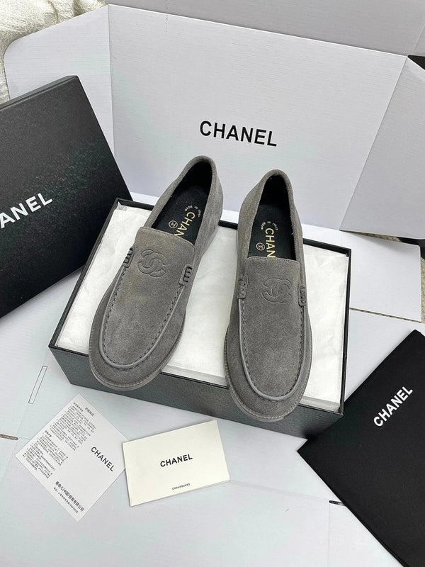 CC 26s Mocassins Double C Daim Gris 645305