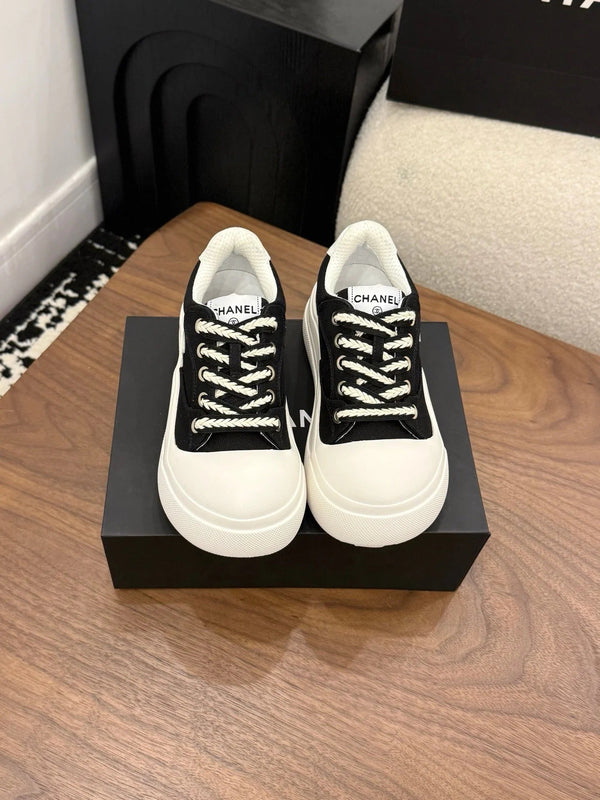 CC 26s Casual Sneaker Black White Canvas Leather 183592