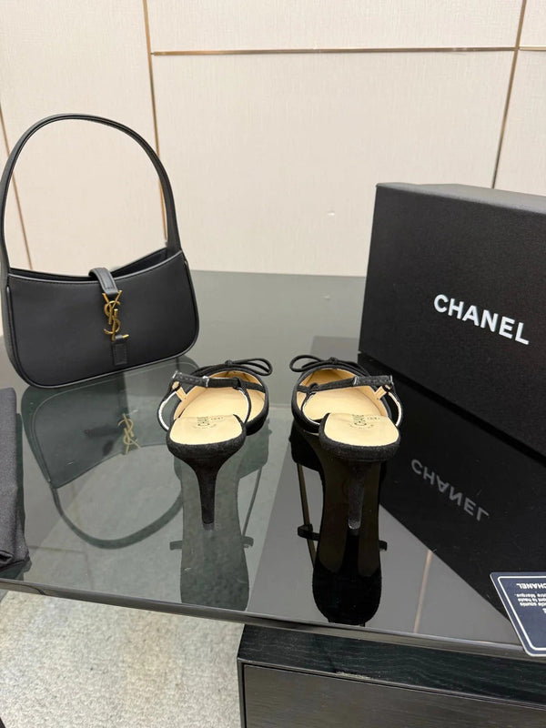 CC 26s Escarpins à bride arrière 65 Daim Noir Cuir de vachette 651326