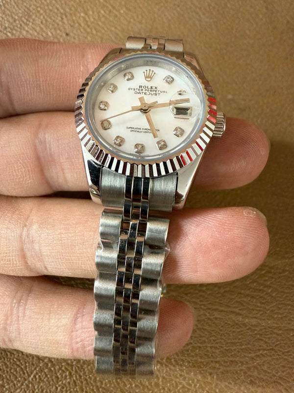 Rolex Lady-Datejust 28 mm, cadran blanc serti de diamants, d'occasion