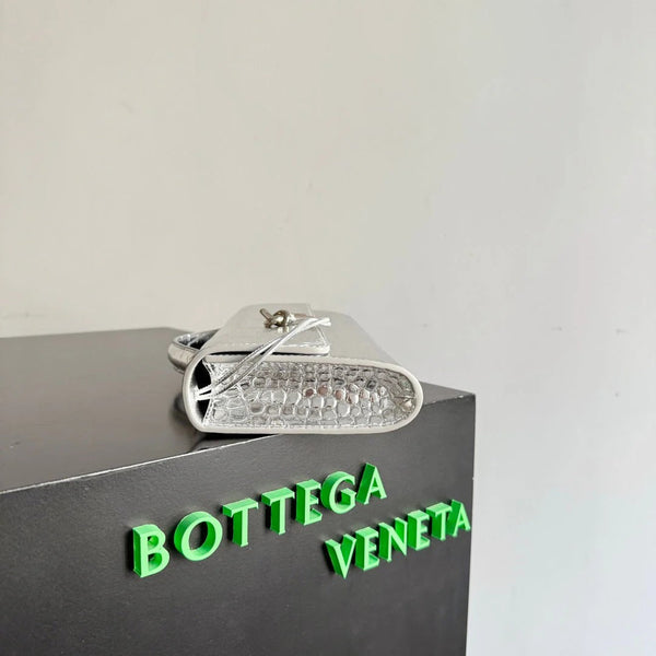 Bottega Veneta 2026 Sac Andiamo 31cm Cuir gaufré crocodile Argent 137072
