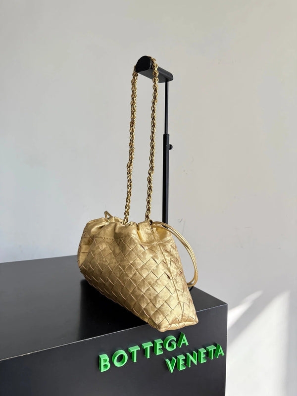 Bottega Veneta 2026 Dustbag 33cm Or Intrecciato Lamina Cuir Satiné 137019
