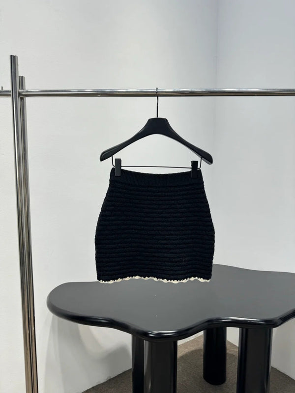 Chanel 2026 Mini-jupe en maille crochetée en laine