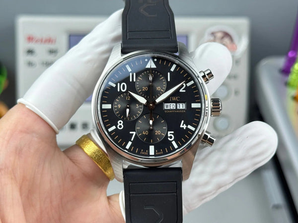 IWC Pilot's Chronograph 41mm Black Dial Black Rubber Strap