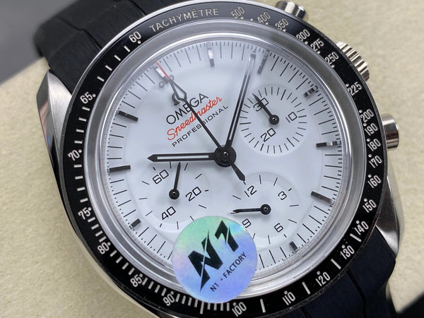 Omega Speedmaster Professional Moonwatch 42mm White Dial Black Rubber Strap
