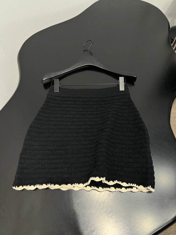 Chanel 2026 Mini-jupe en maille crochetée en laine
