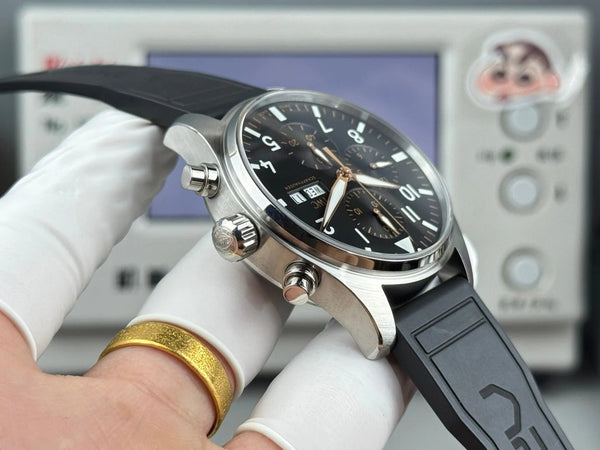 IWC Pilot's Chronograph 41mm Black Dial Black Rubber Strap