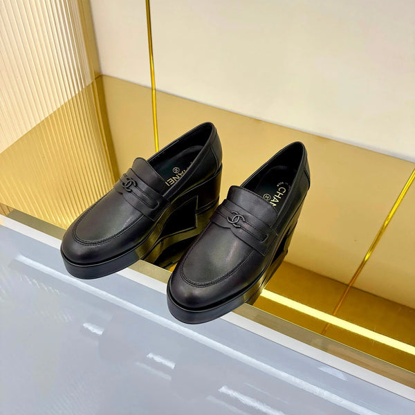 CC 2026 Chunky Heel Loafers 65 Black Calfskin 667753