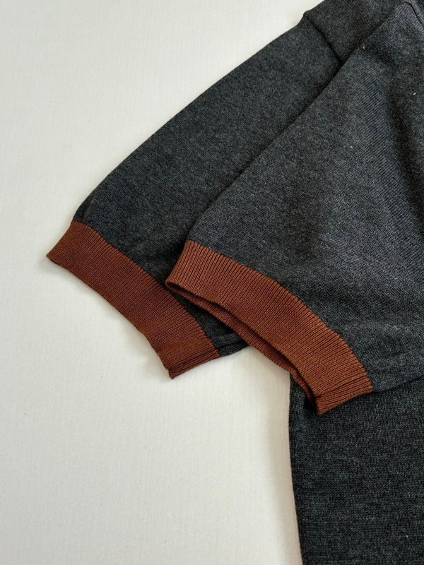 PRA 2026 Men's Short-Sleeve T-Shirt Dark Grey Caramel Knit Fabric