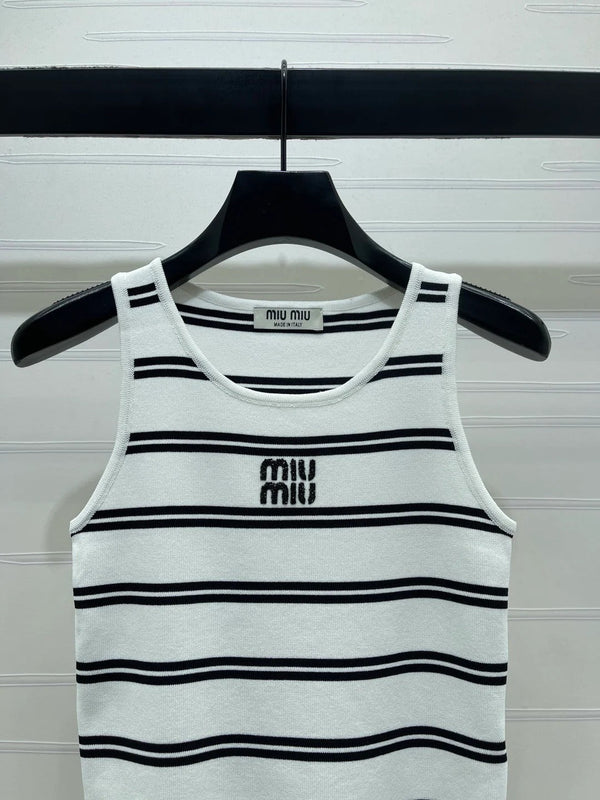 Miumiu 2026 Gilet en maille rayée col rond laine noir et blanc 352631
