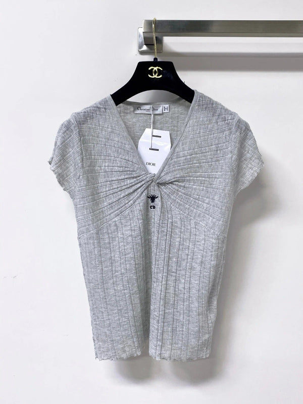 CD 2026 Short-Sleeve T-Shirt V-neck Top Subtle Front Twist Detail Tencel 487973