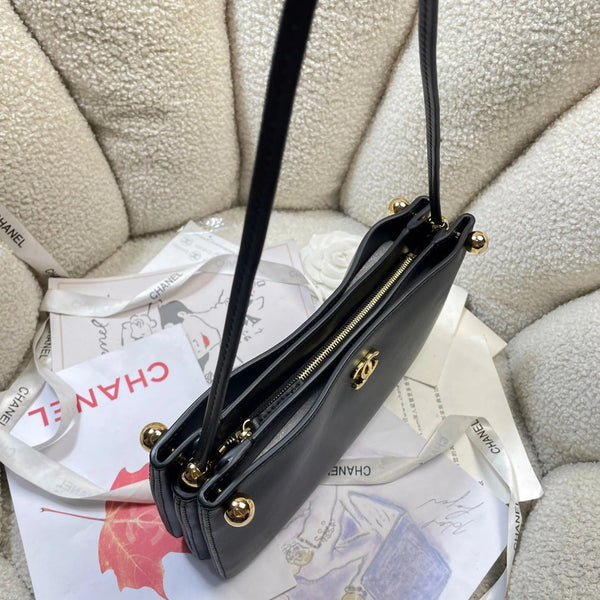 CC 2026 Shoulder Bag 25cm Calfskin 364793