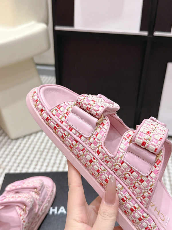 CC 26s Sandals Light Pink Leather Raffia 632393