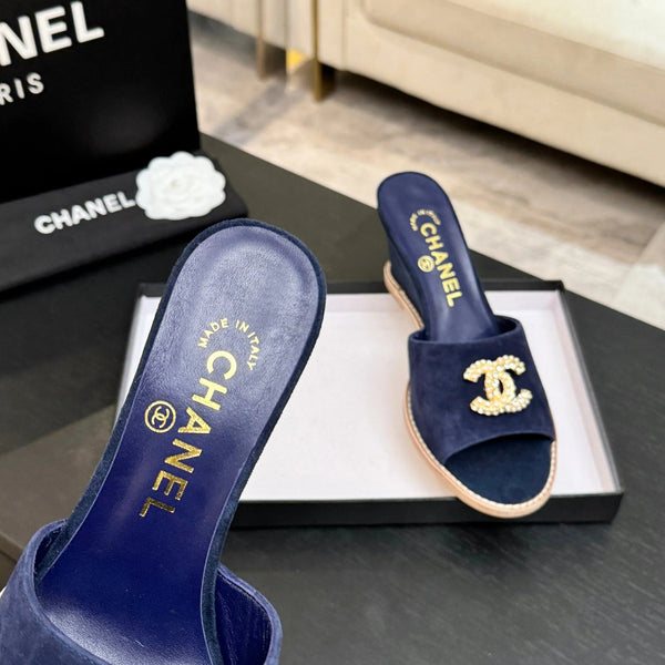 CC 2026 Wedge Sandals 65 Dark Blue Suede 667769