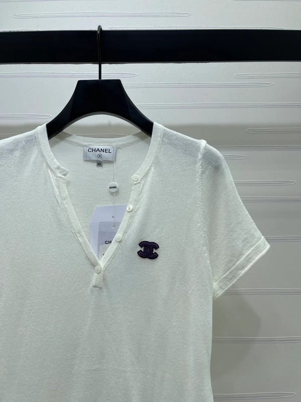 Chanel 2026 Chemise col V manches courtes Laine Cachemire