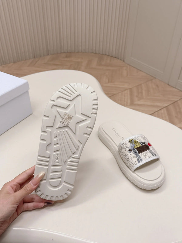 CD 26s Slippers White Canvas Lambskin 643806