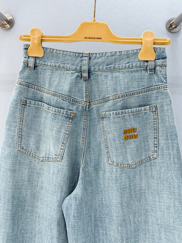 Miumiu 2026 Jean en denim bleu clair en coton
