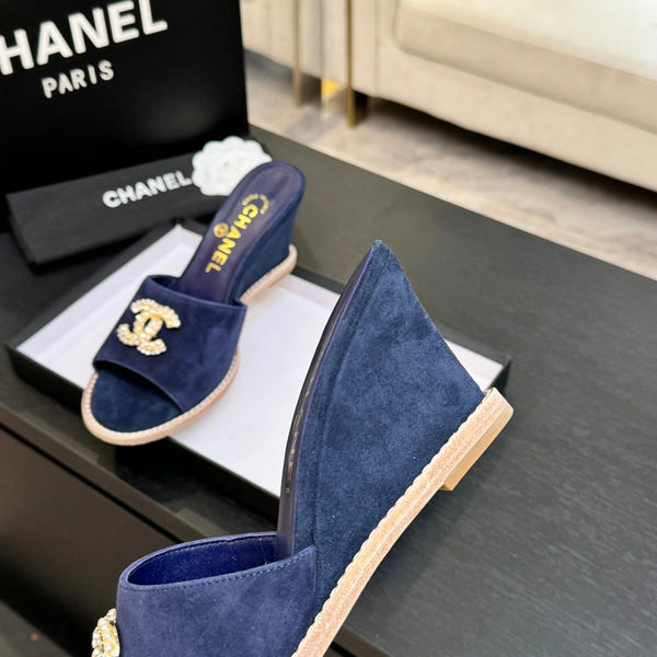 CC 2026 Wedge Sandals 65 Dark Blue Suede 667769