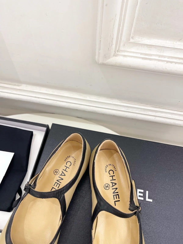 CC 2026 Mary Jane Flats Lambskin Sheepskin Leather 831383