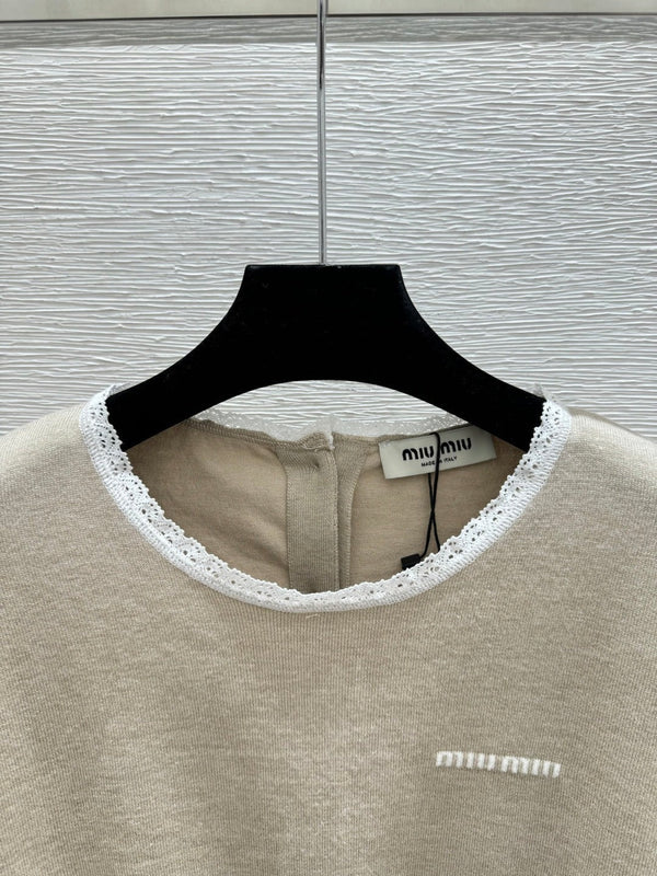 Miu 2026 Patchwork Lace-trimmed Short-sleeved Top Wool 429110