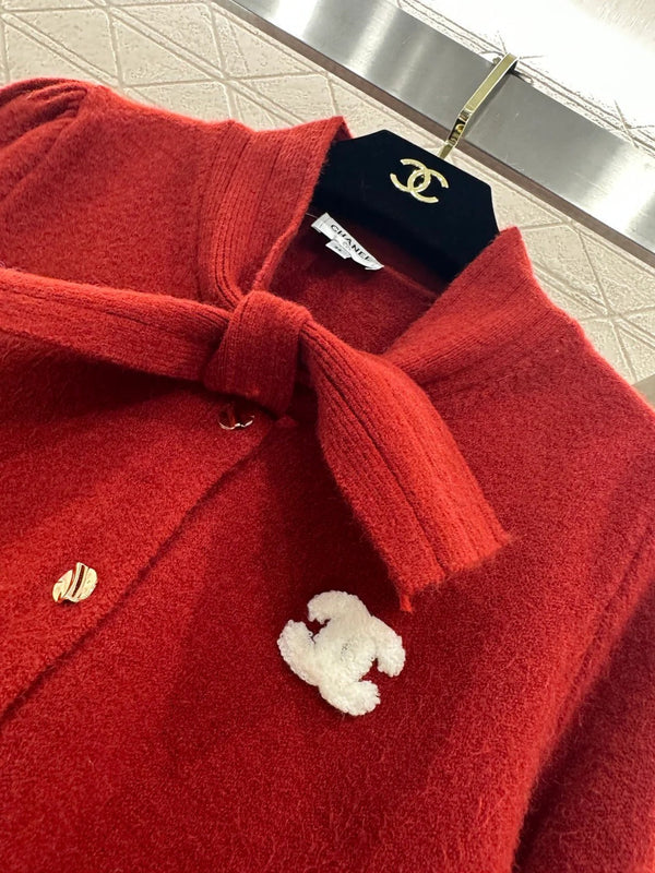 CC 26 Cardigan en maille à nœud rouge Laine 329957
