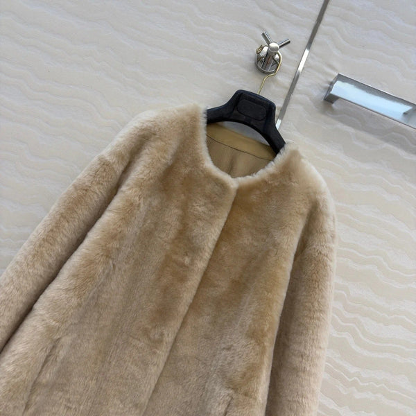 MANTEAU EN PEAU DE MOUTON MAX MARA 25S 005