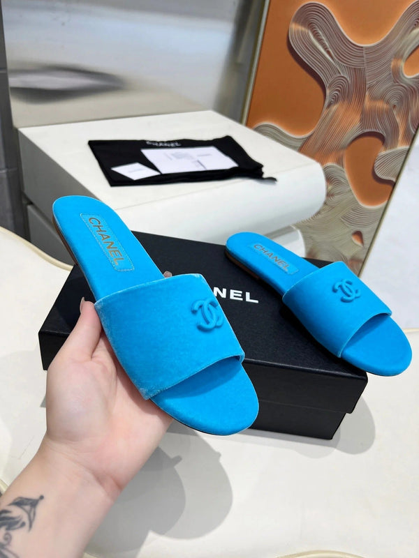 CC 2026 Kiss's Flat Sandals Sheepskin Velvet 802307