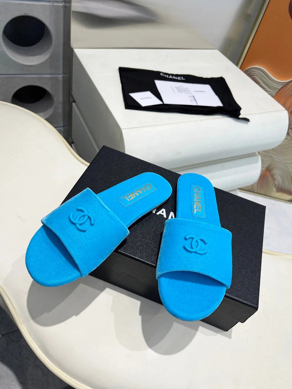 CC 2026 Kiss's Flat Sandals Sheepskin Velvet 802307