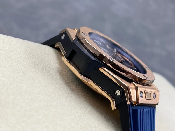 Hublot Big Bang Unico Rose Gold Blue 42mm Blue Rubber Strap Watch