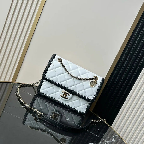 CC 2026 Flap 22cm Bag Lambskin 363907