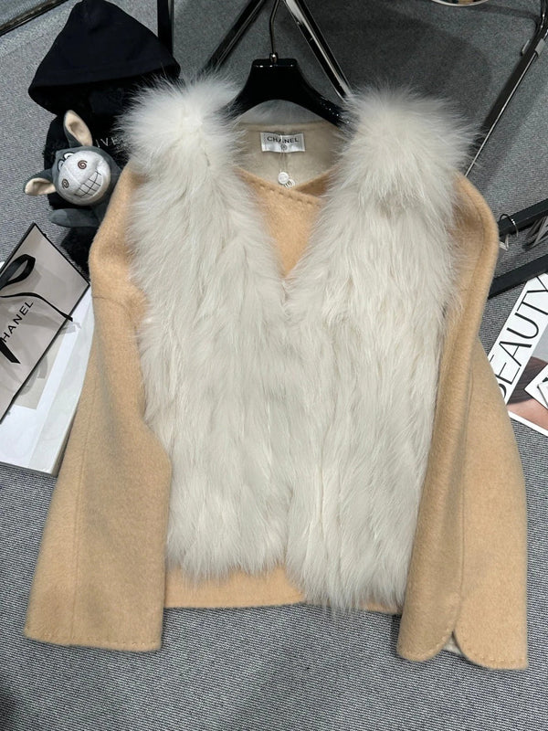 BLOUSON RÉVERSIBLE EN FOURRURE DE RENARD CHANEL 25S 591