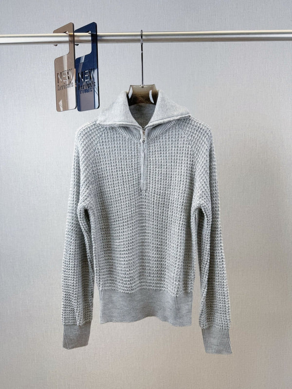 ALO KNITTED SWEATER STYLE 144