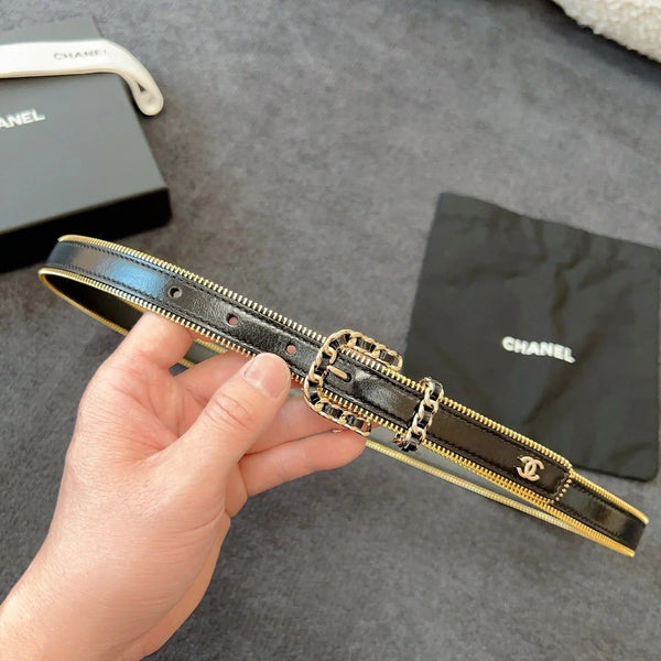 CINTURA 20MM IN PELLE DI VITELLO NERA CON FIBBIA A CATENA INTRECCIATA E CERNIERA CON FINITURE ORO