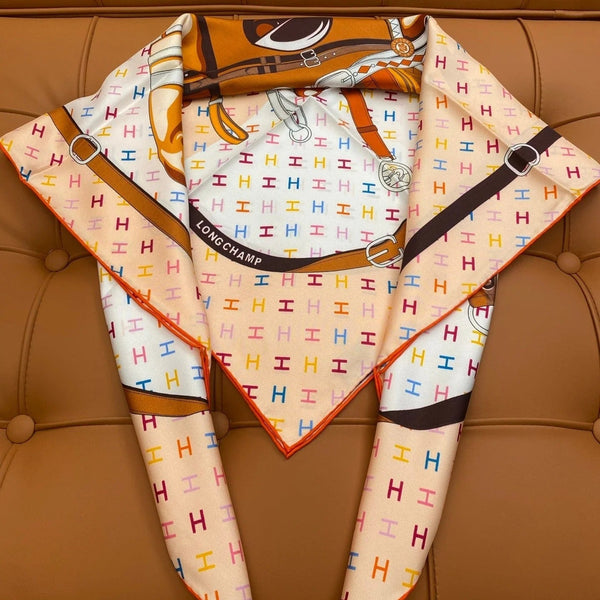 HERMES 25S SCIARPA 90 IN SETA 703679