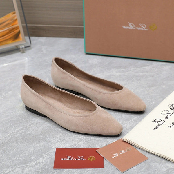 Classic Ballet Shoes In Beige Suede