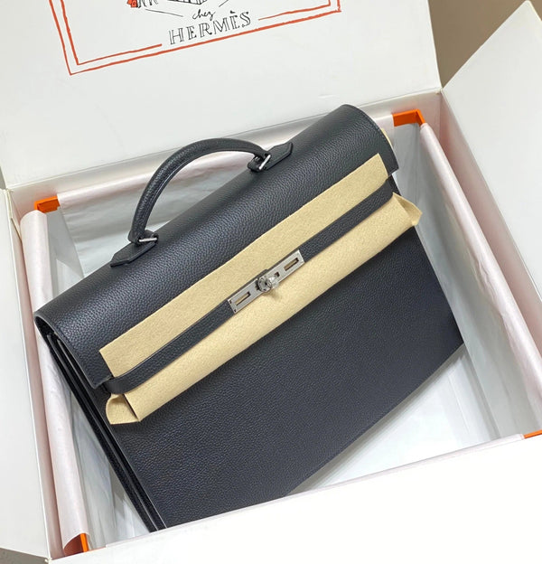 KELLY DEPECHES 38 BRIEFCASE IN BLACK TOGO CALFSKIN SILVER HARDWARE