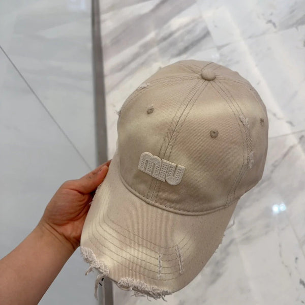 CAPPELLINO DA BASEBALL MM IN TESSUTO BEIGE CHIARO EFFETTO ANTIQUATO, STILE 3