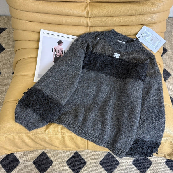Pull CC 26 en maille de laine grise et blanche 240318