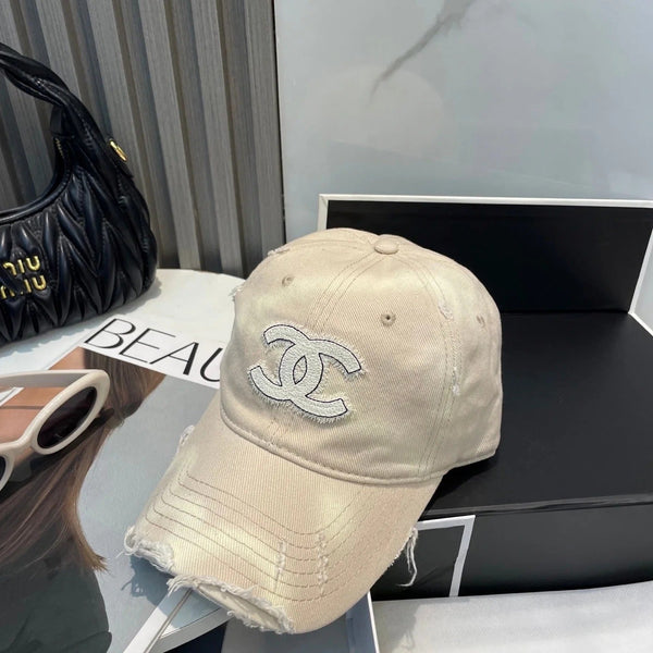 CAPPELLO DA BASEBALL IN JEANS BEIGE LISCIO 672994