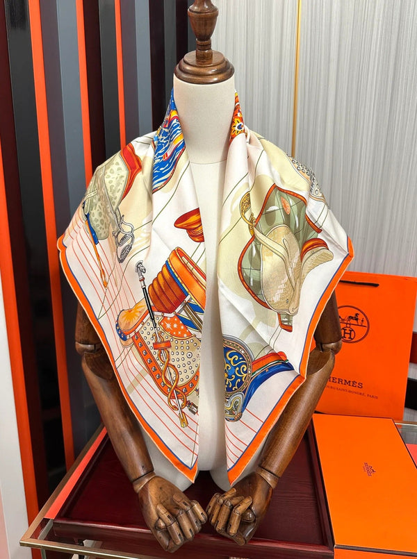 HERMES 25S SCARF 90 IN SILK 002