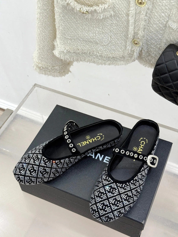 Ciabatte basse CC 25ss sul retro impreziosite da strass