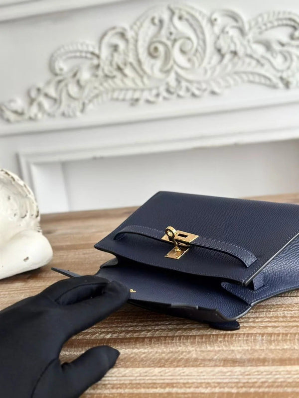 HM KELLY MINI POCHETTE 22 IN NAVY BLUE CALFSKIN