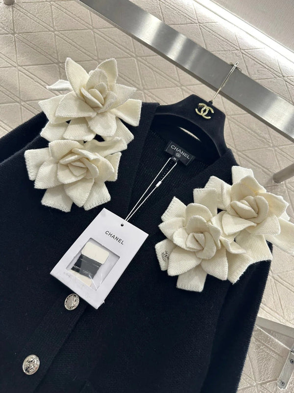 CHANEL 25S CAMELLIA PRINT CARDIGAN 648