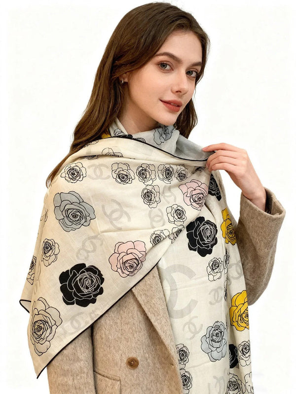 CHANEL ÉCHARPE 25S 140 CM EN CACHEMIRE ET SOIE 9433335