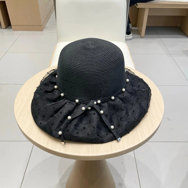 CAPPELLO A TESA LARGA IN PAGLIA NERA 673034