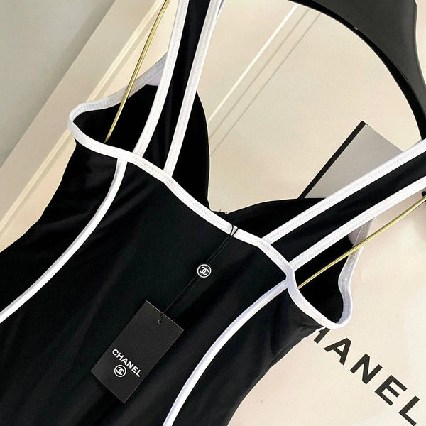 COSTUME DA BAGNO BODY A RIGHE BIANCHE E NERE 627831